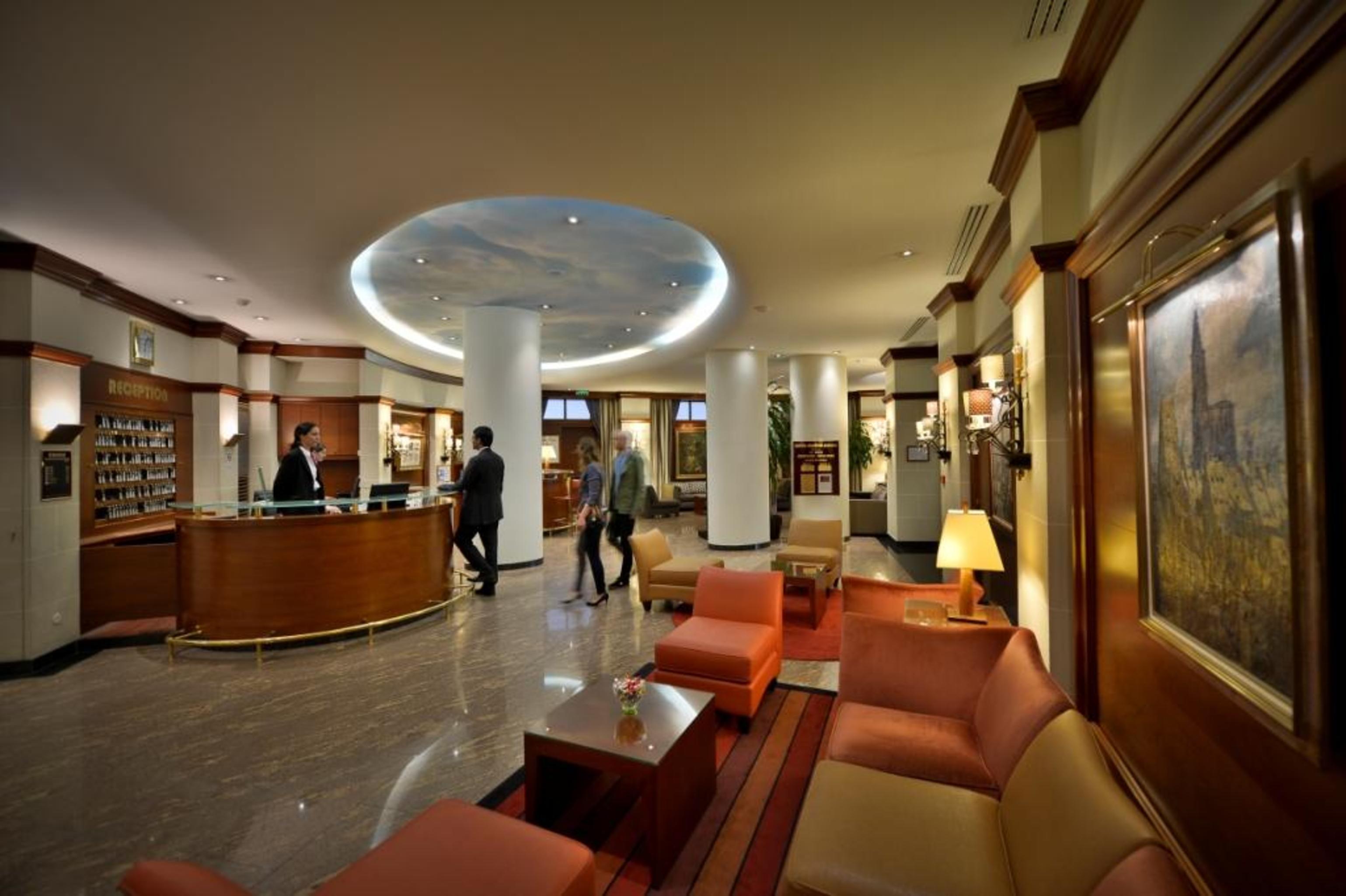 Maison Rouge Strasbourg Hotel & Spa, Autograph Collection Exterior photo Lobby